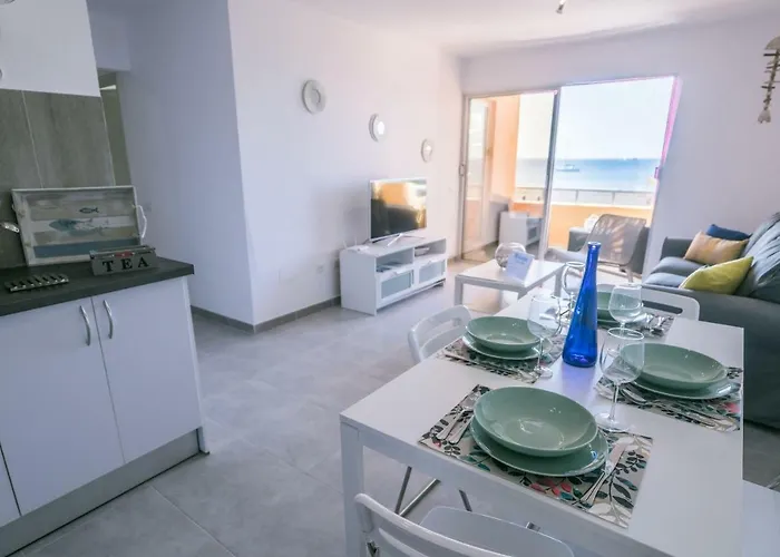 Ocean View Διαμέρισμα *