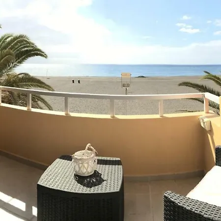 דירה Ocean View גראן טאראחל